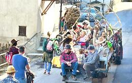 Colori, musica, friscioi e polenta: il grande ritorno dei "Magnin"