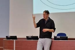 Torna da Londra il prof. Wolff per parlare agli studenti del &ldquo;Cigna-Baruffi-Garelli&rdquo;