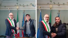 Padre e figlio diventano cittadini italiani: la cerimonia in Comune