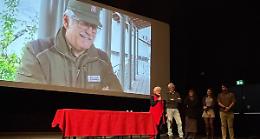 "Lupi nostri": 300 persone alla "prima" del film, nel ricordo di Mauro Fissore