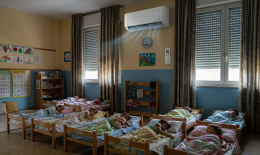 Nuovo climatizzatore: quest'estate i bimbi della Materna dormiranno al fresco