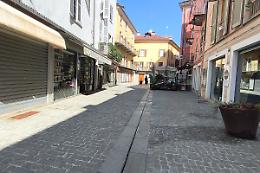 Si cerca di aiutare i negozi: corsi di formazione per commercianti e "fidelity card"