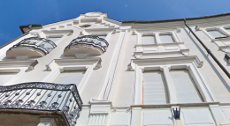 Quasi 100 mila euro per il restauro delle finestre dell'antico Palazzo Tovegni