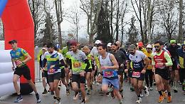 Oltre 200 cuori blu sotto la pioggia: una vittoria di sport e solidariet&agrave;