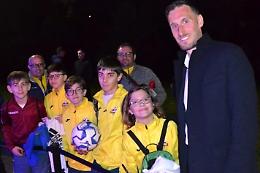 Dalla Val Tanaro tra le star del calcio a Milano
