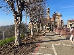 Un belvedere per tutti: un giardino con vista sulle Langhe, senza barriere architettoniche