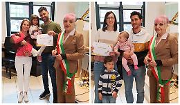 Un paese gentile: la comunit&agrave; d&agrave; il benvenuto ai bimbi nati nell'ultimo anno