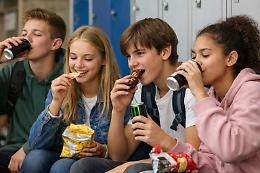 &laquo;Basta con il cibo-spazzatura nelle Scuole&raquo;