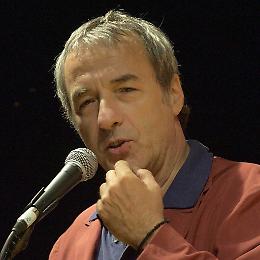 Il viaggio &ldquo;corsaro&rdquo; di David Riondino (e quella tourn&eacute;e con PFM e De Andr&egrave;...)