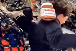 Un barattolo di Nutella a bordo della capsula Artemis II che viaggia attorno alla Luna