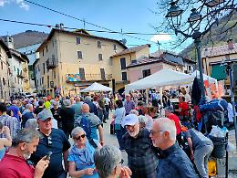 Pasquetta da record: sapori, tradizione e folla per la fiera del gusto