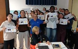 Chiamare il 112 e aspettare i soccorsi: tutti possono aiutare chi &egrave; in difficolt&agrave;