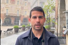 Spuntano i fiori nel centro storico