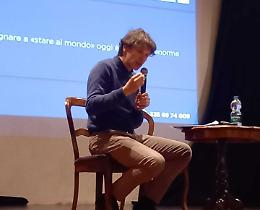 "Apprendimento ed errore": Cristiano Ghibaudo porta le nuove sfide dell'educazione al teatro Garelli