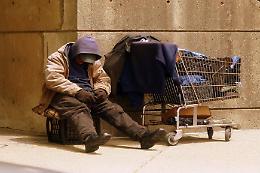 Sempre pi&ugrave; invisibili: in Piemonte cresce l&rsquo;emergenza senza dimora e fragilit&agrave; sociali