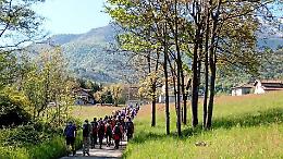 Vent&rsquo;anni di passi e memoria: continua la tradizione della "Viasolada" nel giorno della Liberazione