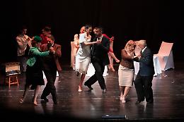 Un vortice di emozioni e passione: il tango conquista la Granda con uno spettacolo tutto da vivere