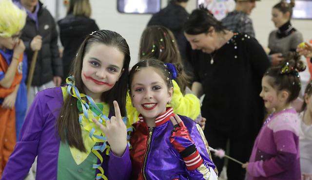 Il carnevale &egrave; dei bimbi, sfilata e caccia al costume pi&ugrave; originale