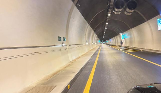 Tunnel di tenda cirio