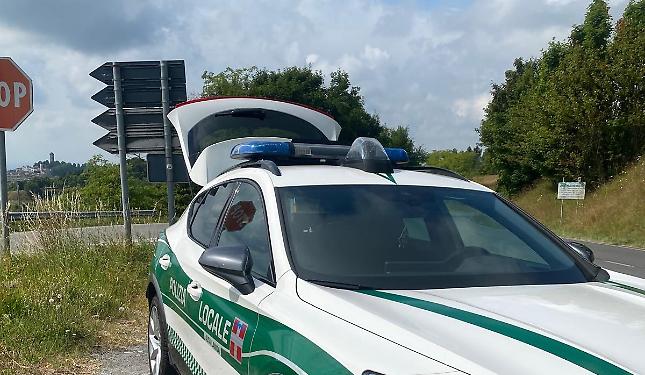 Specialista della truffa "del resto", individuato in Alta Langa prima di entrare in azione