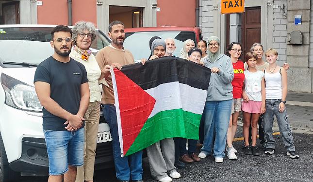 Partiti gli aiuti per Gaza: «Arrivati tantissimi pacchi». Nella spedizione anche Greta Thumberg