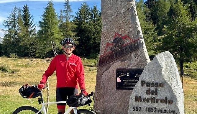 1265 chilometri in bici per affrontare le salite del “Giro d’Italia”