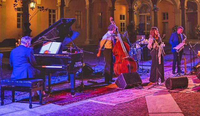 Il soul incontra la melodia italiana: note d’autunno a Casa Regina
