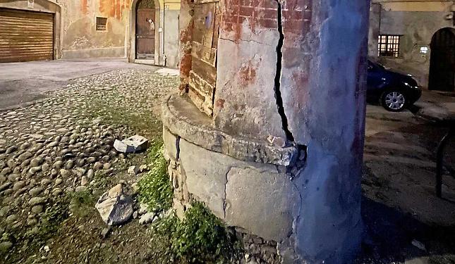 Danneggiato l'antico pozzo con oltre quattro secoli di storia