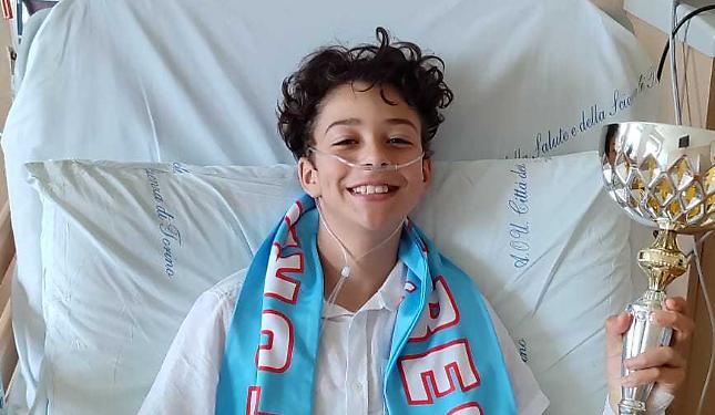 Gabriele e l'arresto cardiaco in campo: «Ora sto bene, la mia storia serva da esempio»