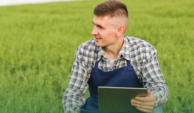 «Gli agricoltori sono i veri alleati del clima, non i colpevoli dell’inquinamento»
