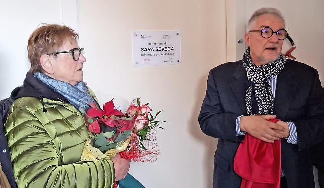 «Passando di qui ricorderemo il sorriso di Sara»