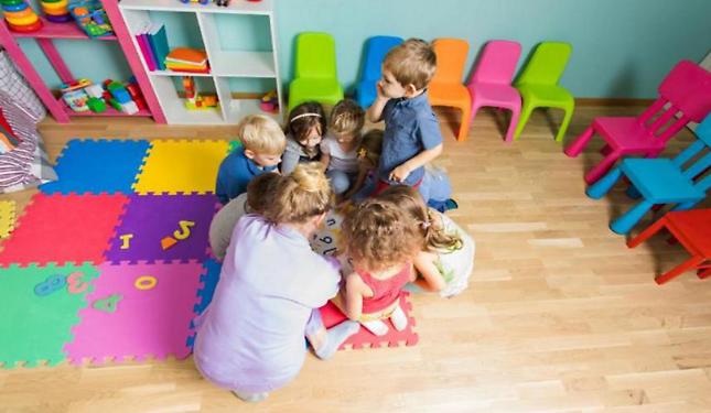 Orari ampliati a parità di tariffa in 100 asili nido del Piemonte