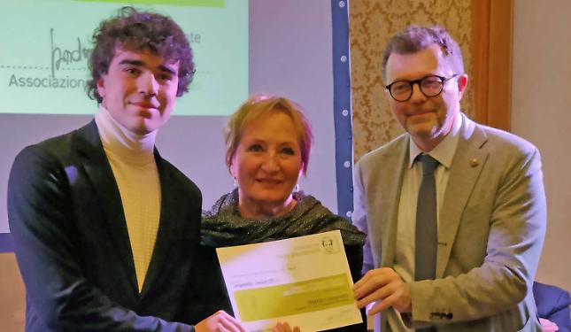 Giovani penne in passerella: il concorso che scopre i talenti del giornalismo