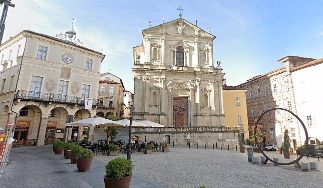 Se giustizia e cultura... "si scambiano il posto": sì al trasferimento