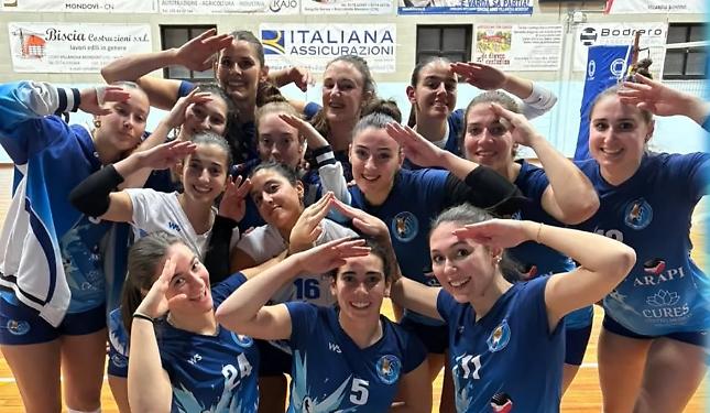 Tutti dall'alto in basso, l'ottava meraviglia delle Foxes