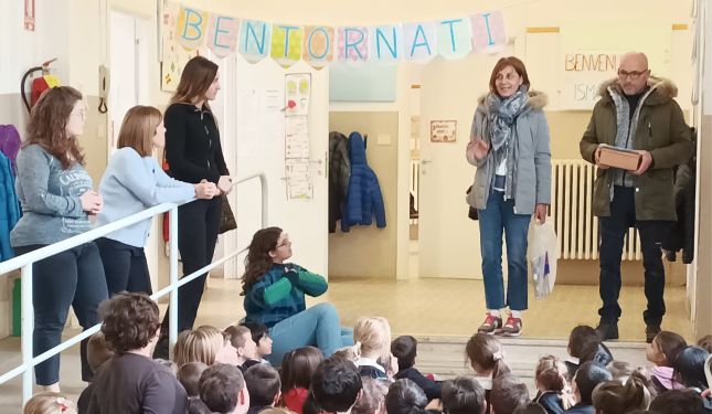 A scuola, i bimbi imparano l'importanza di donare il sangue