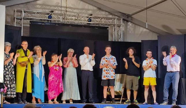 Tre serate di teatro e allegria: la Compagnia Scrussia annuncia una nuova rassegna teatrale