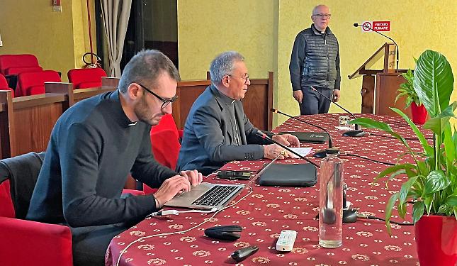 “Venite in pellegrinaggio in Terra Santa. Non lasciateci soli”