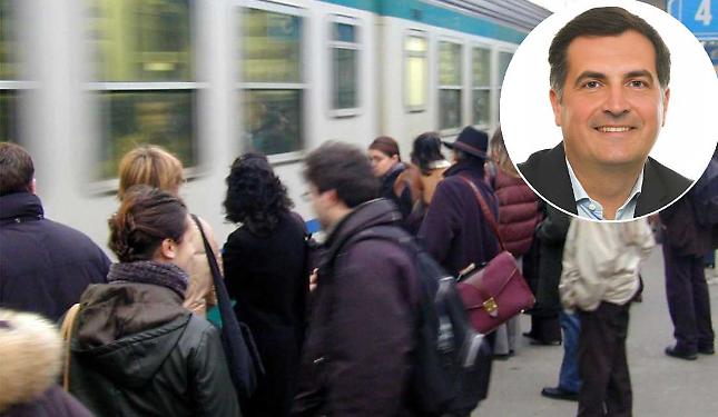 &ldquo;Otto ore al freddo, senza bus e senza info: Trenitalia si assuma le sue responsabilit&agrave;"