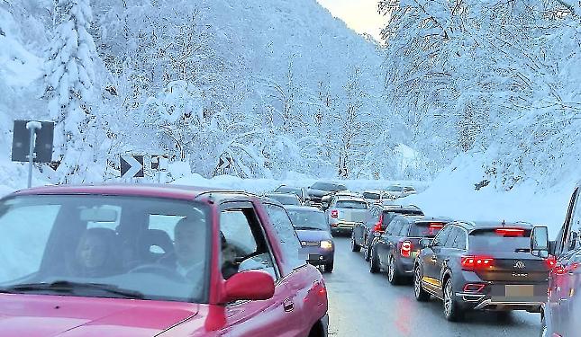 Traffico verso le stazioni sciistiche? Interviene un imprenditore. &laquo;La risposta c'&egrave; da quarant'anni&raquo;