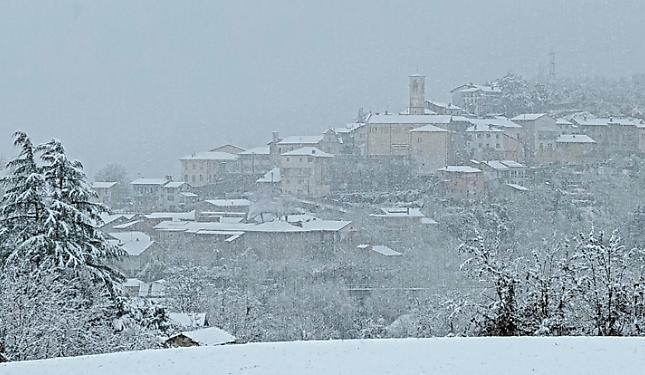 Ritorna l&rsquo;inverno: neve fino a bassa quota tra Cuneese, Monregalese e Langhe
