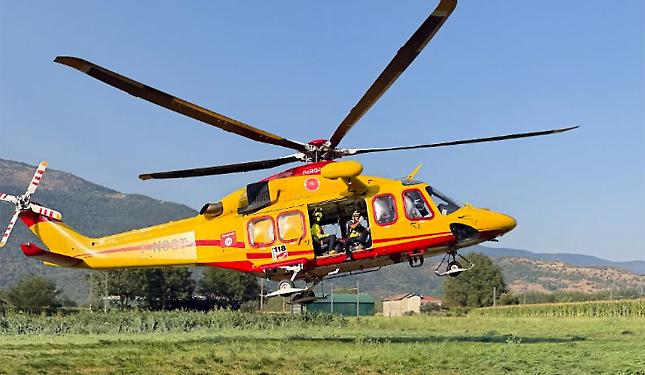 Tragedia in autostrada: muore bimbo di 8 anni dopo lo schianto in moto