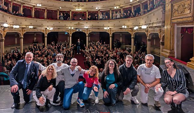 San Valentino a teatro: una &ldquo;Prestazione occasionale&rdquo; per ridere (molto)