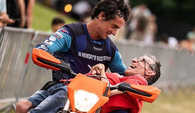 Il campione di Freestyle Motocross: &laquo;Ecco come ho trasformato l'adrenalina in cura&raquo;