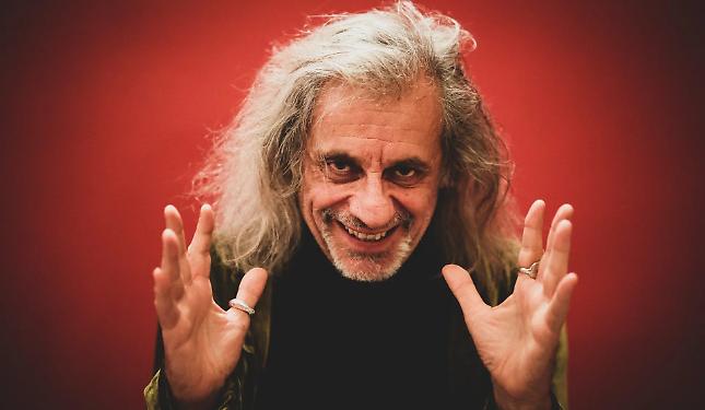 Alessandro Bergonzoni conquista il &ldquo;Marenco&rdquo;: spettacolo sold-out