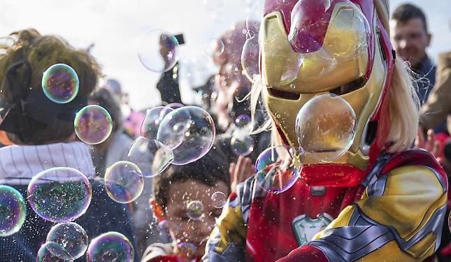 Carnevale dei bambini, cambiano le regole: &laquo;Un solo adulto accompagnatore, per motivi di sicurezza&raquo;