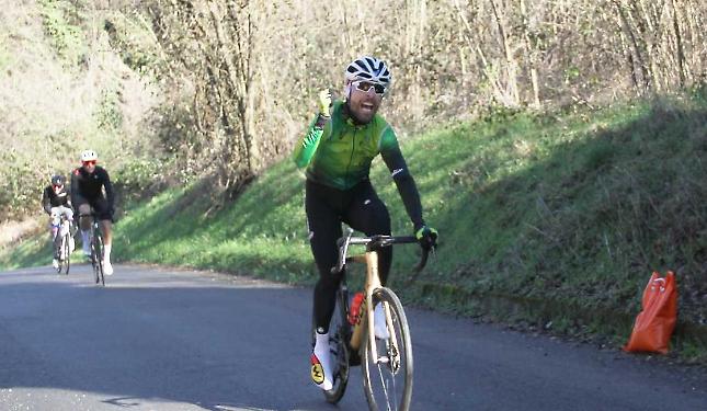 Pap&agrave; sprint, vince e festeggia la nascita del figlio