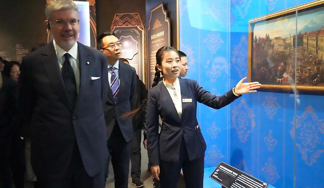 CROWN OF GLORY: i tesori dei Savoia conquistano la Cina