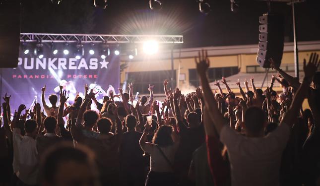 Sei una band emergente? Ecco la tua grande occasione per salire alla ribalta