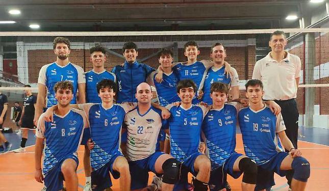 Tre set per uno: la capolista (con un giovane debuttante) comanda, il Vbc colpisce